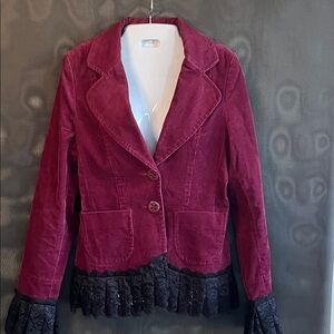 Vintage Atmosphere Burgundy Blazer with Black Lace Trim